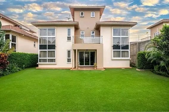 4-Bedroom+DSQ