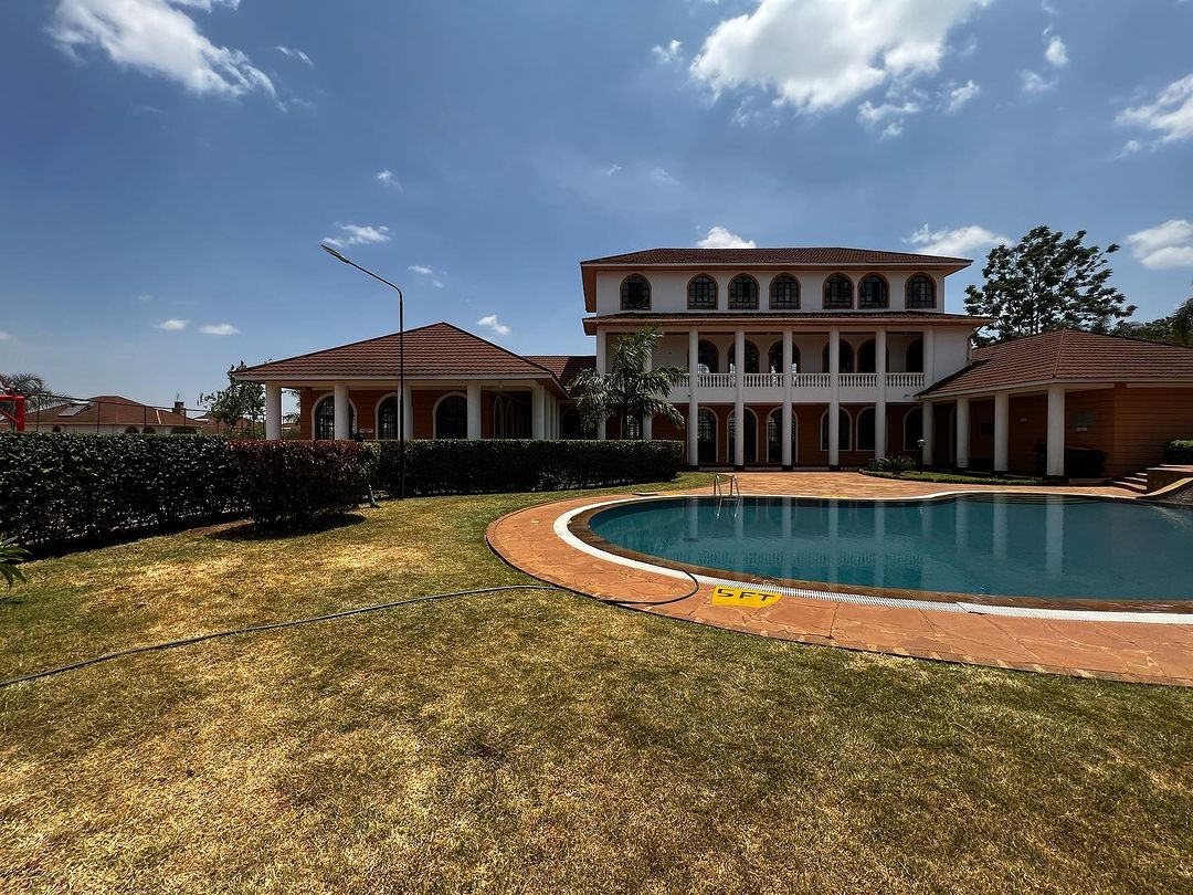 4-Bedroom Villa