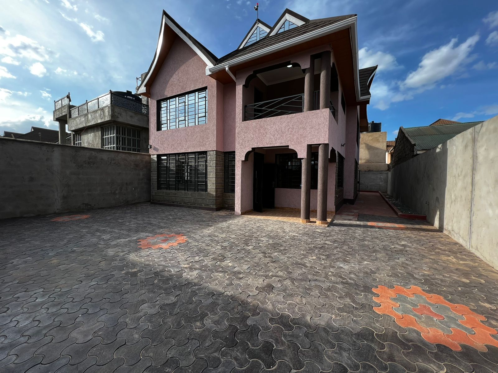 4-Bedroom+DSQ