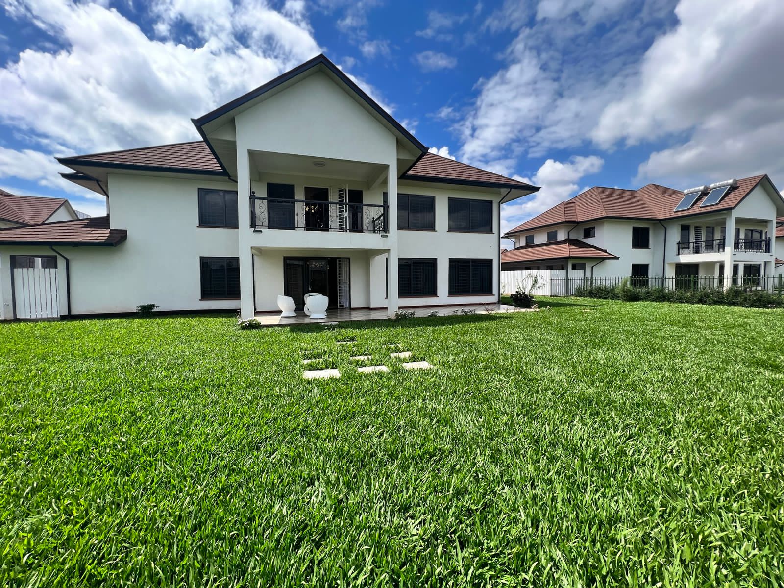 4-Bedroom+DSQ
