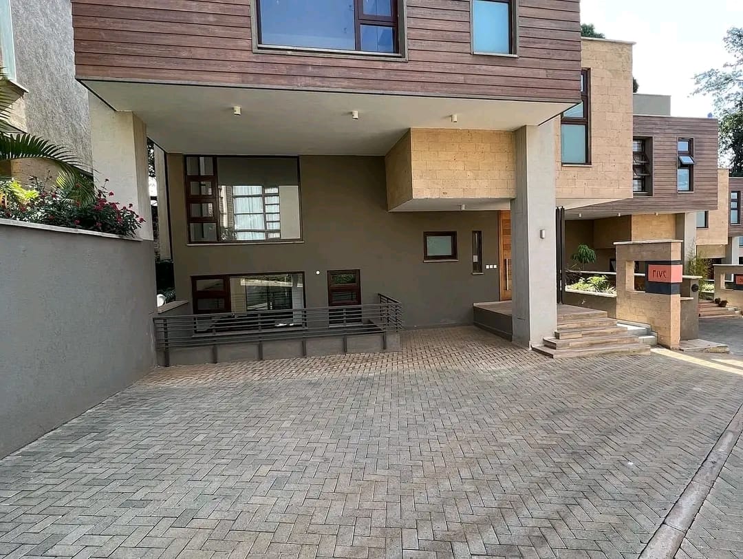 4-Bedroom Villa
