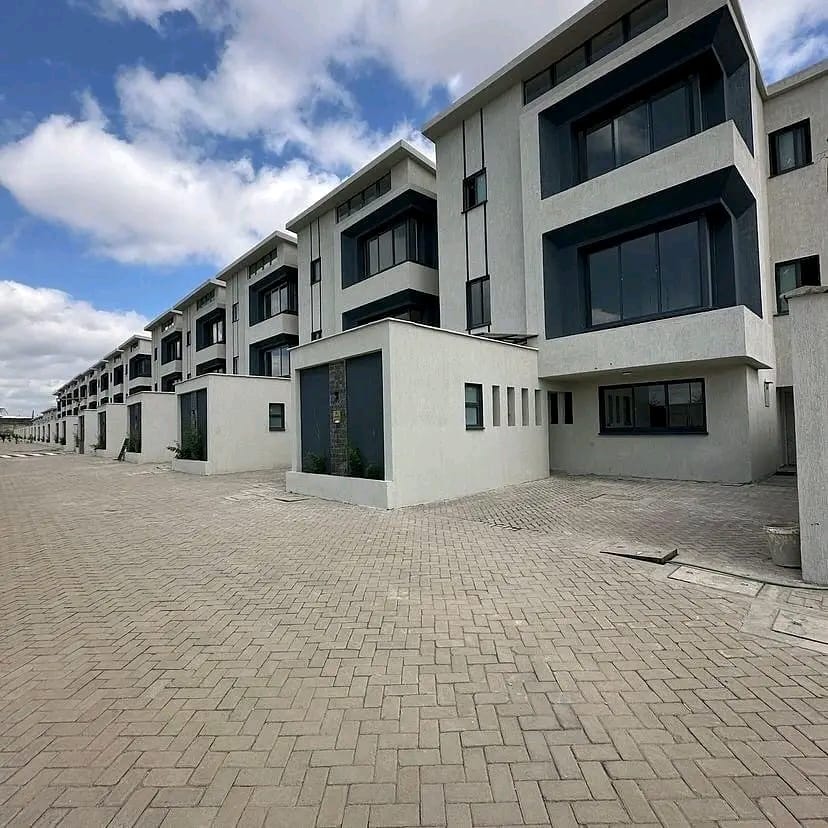 4 and 6-Bedrooms+DSQ