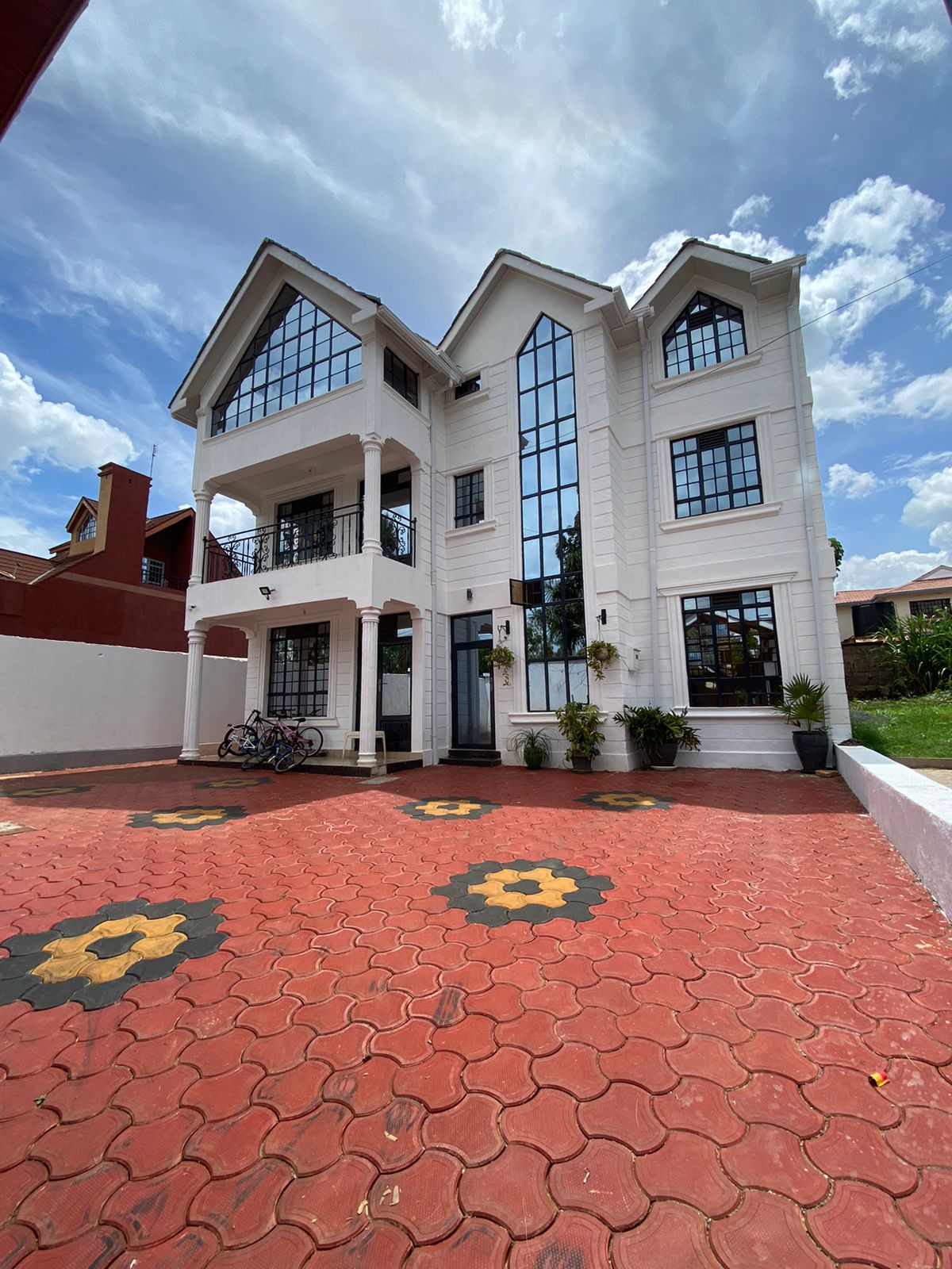 4-Bedroom