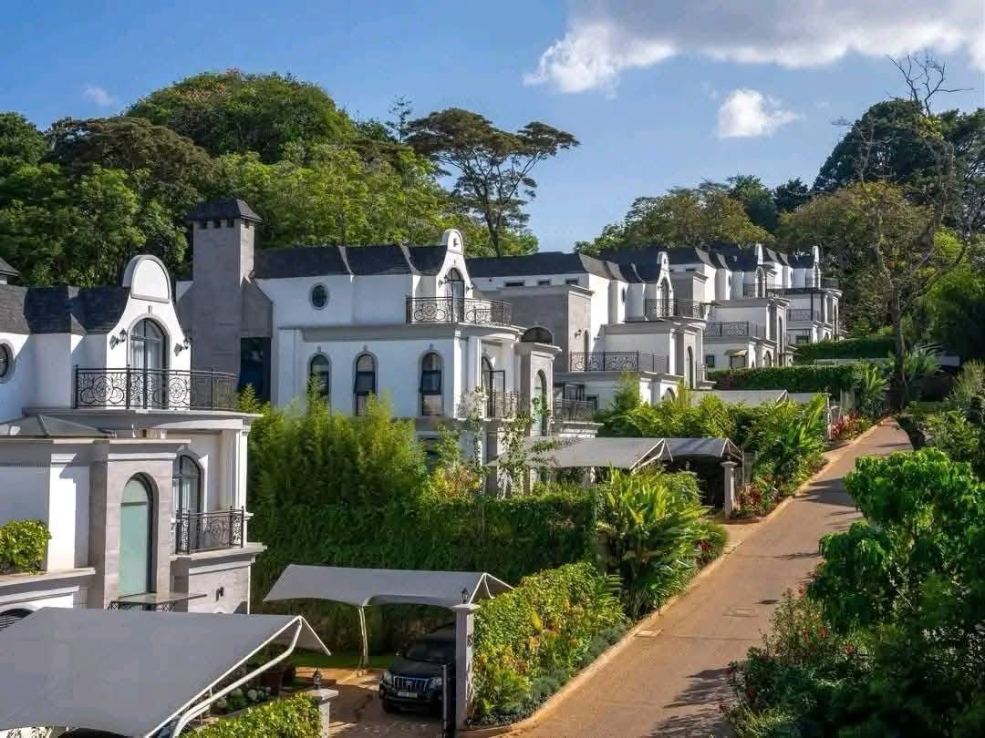 5 Bedroom and DSQ