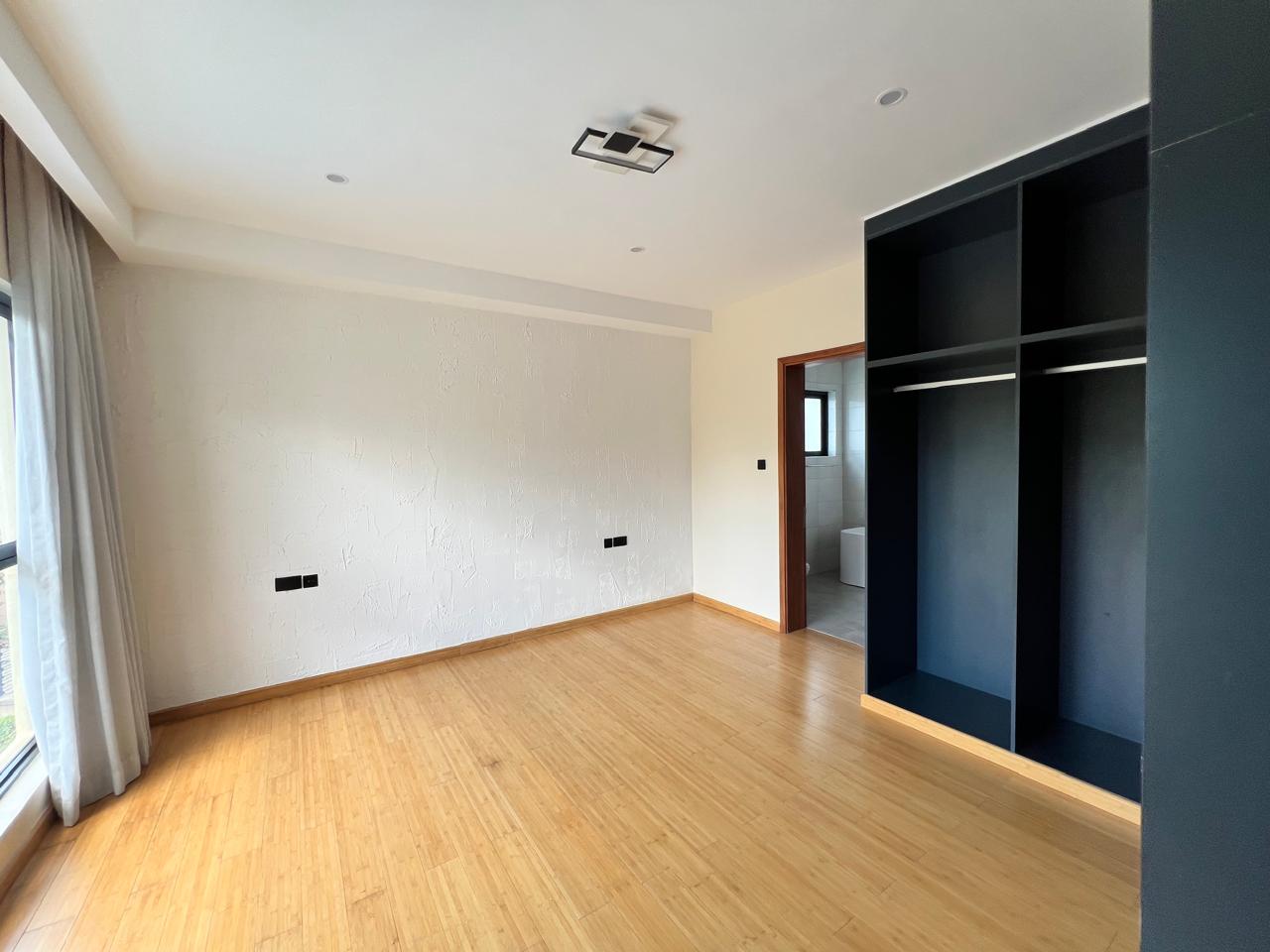 5-Bedroom+DSQ image 8