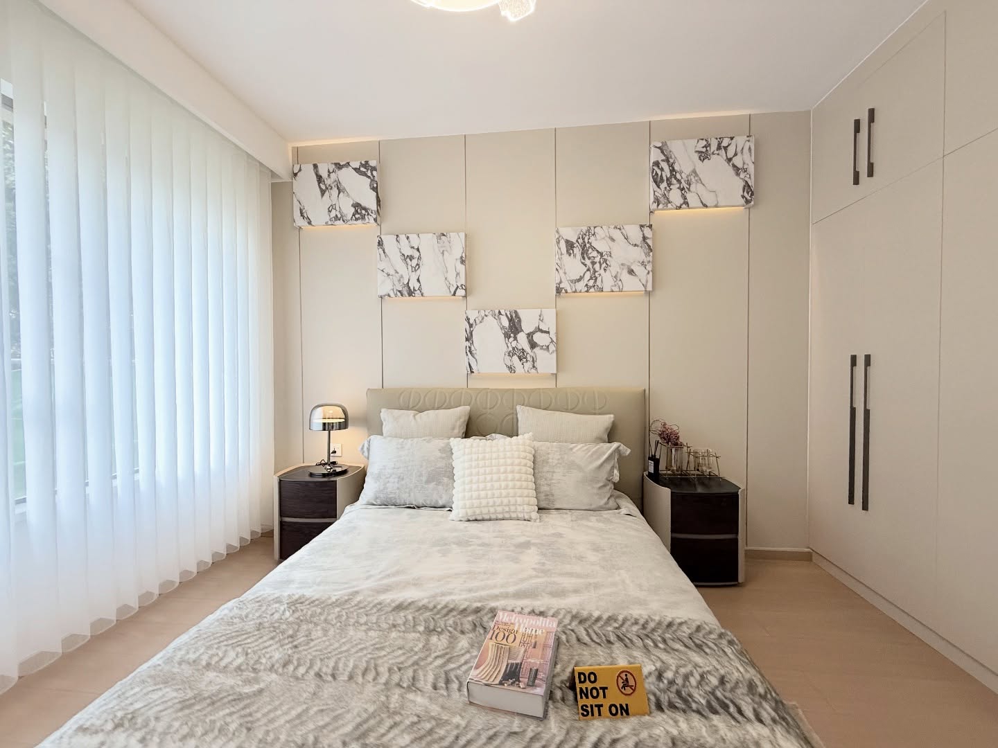 6-Bedroom Duplex and DSQ image 2