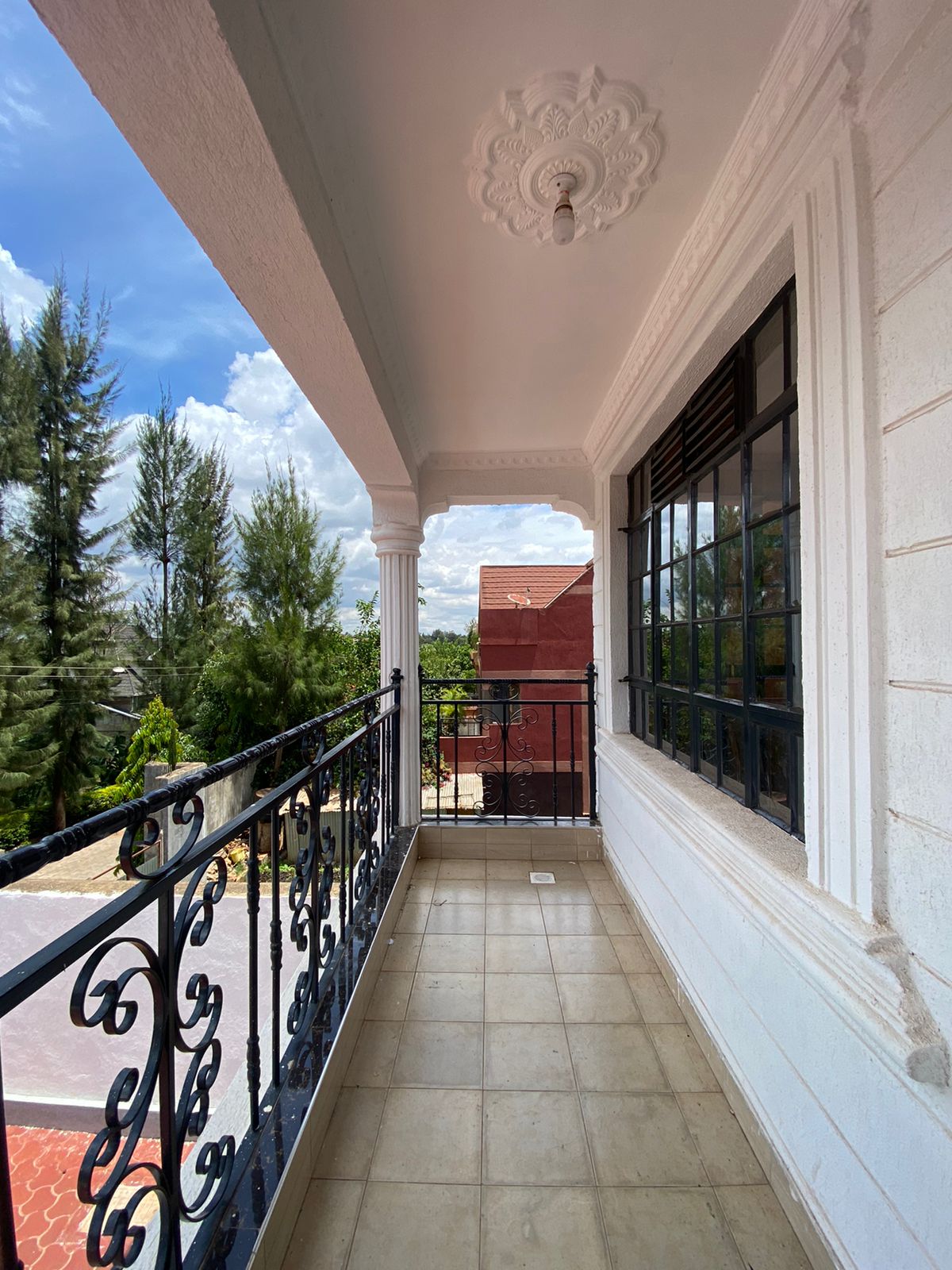 4-Bedroom
