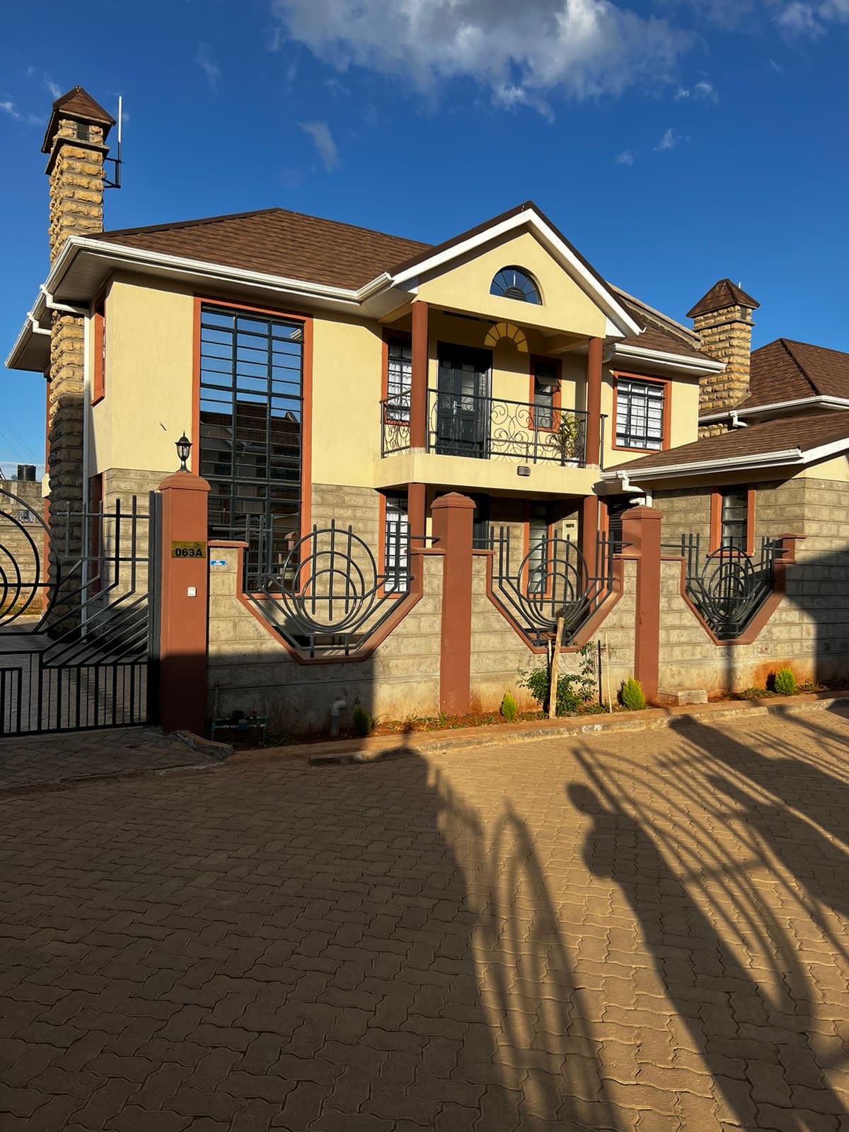 Elegant 4-Bedroom Home with SQ for Rent image 18