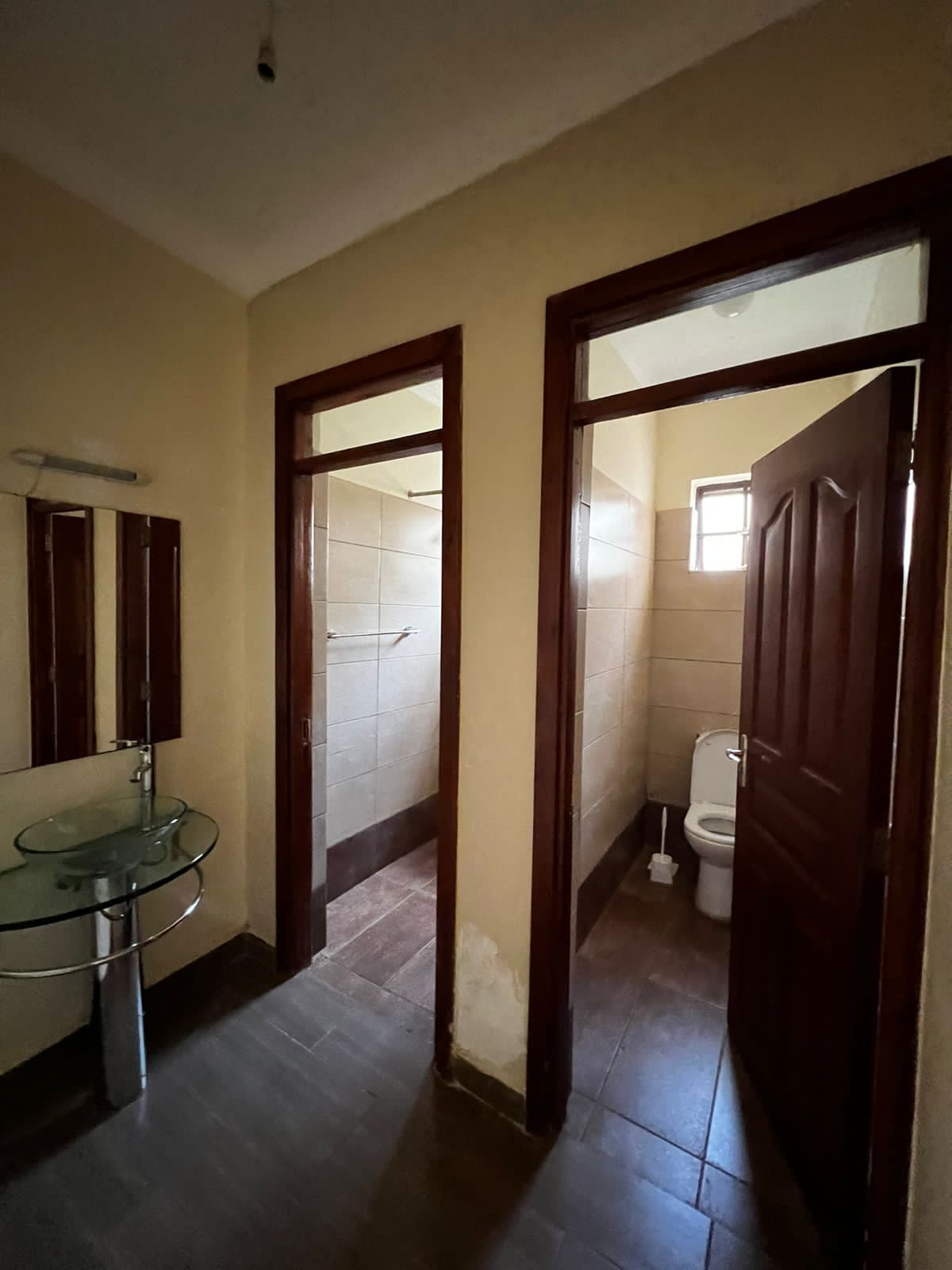 2-Bedroom image 3