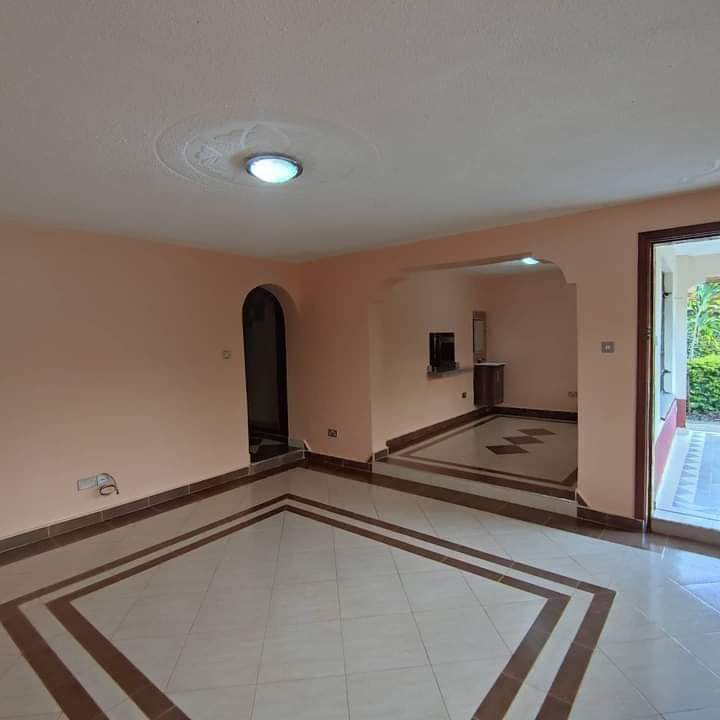 4-Bedroom+DSQ image 8