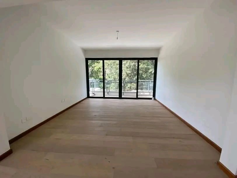 5-bedroom Townhouse+DSQ image 9