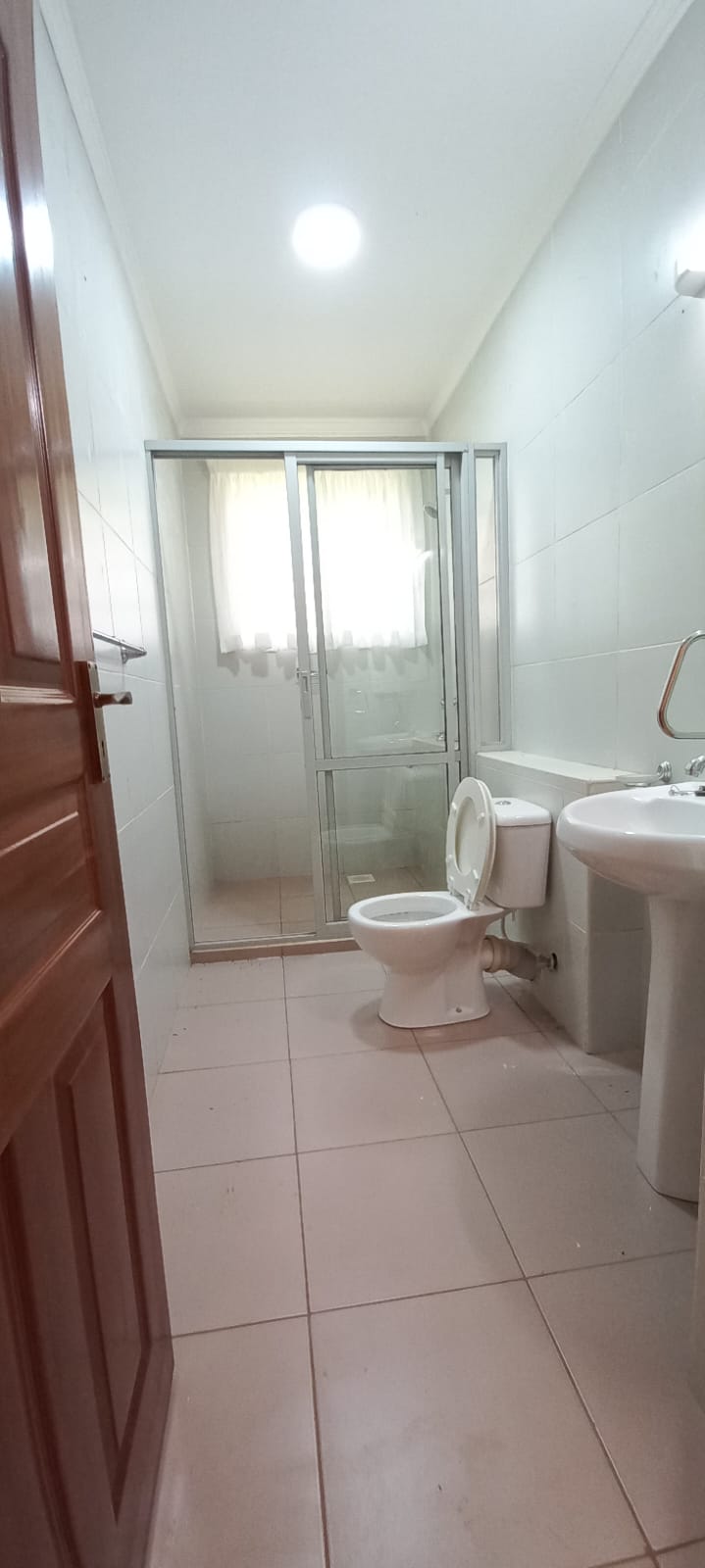 4-Bedroom+DSQ image 6