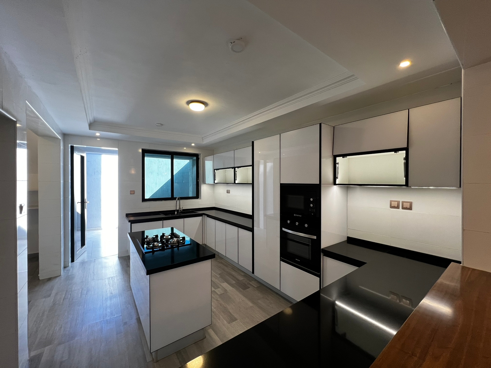 4-Bedroom+DSQ image 9