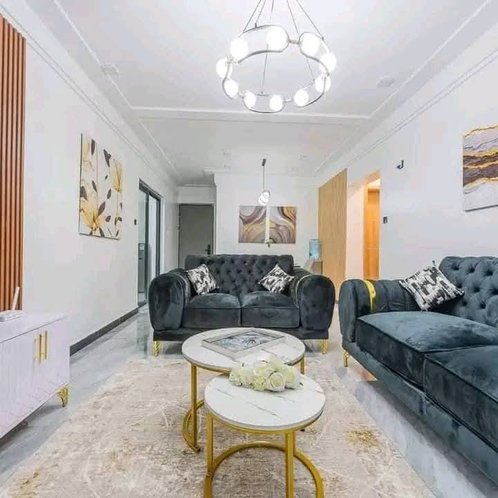 2 Bedrooms image 8