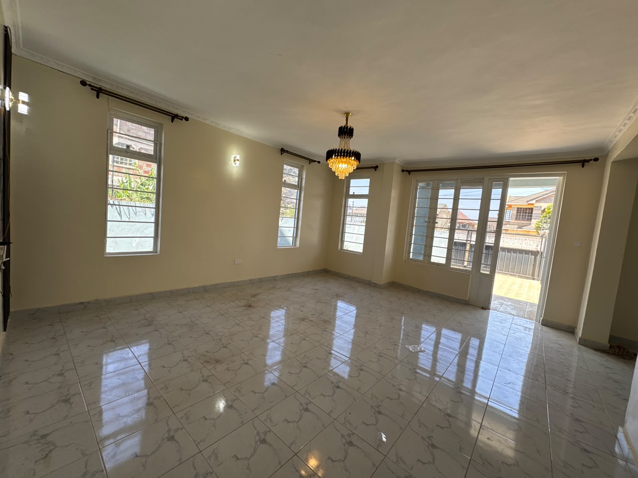 4-Bedroom All-Ensuite House for Rent in Membley image 4