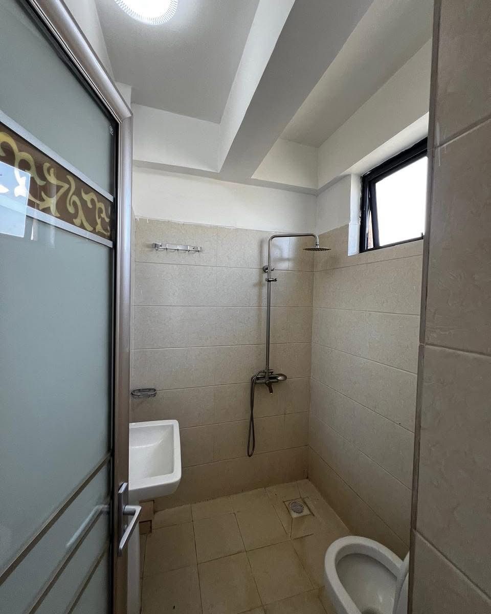 3 Bedroom image 9