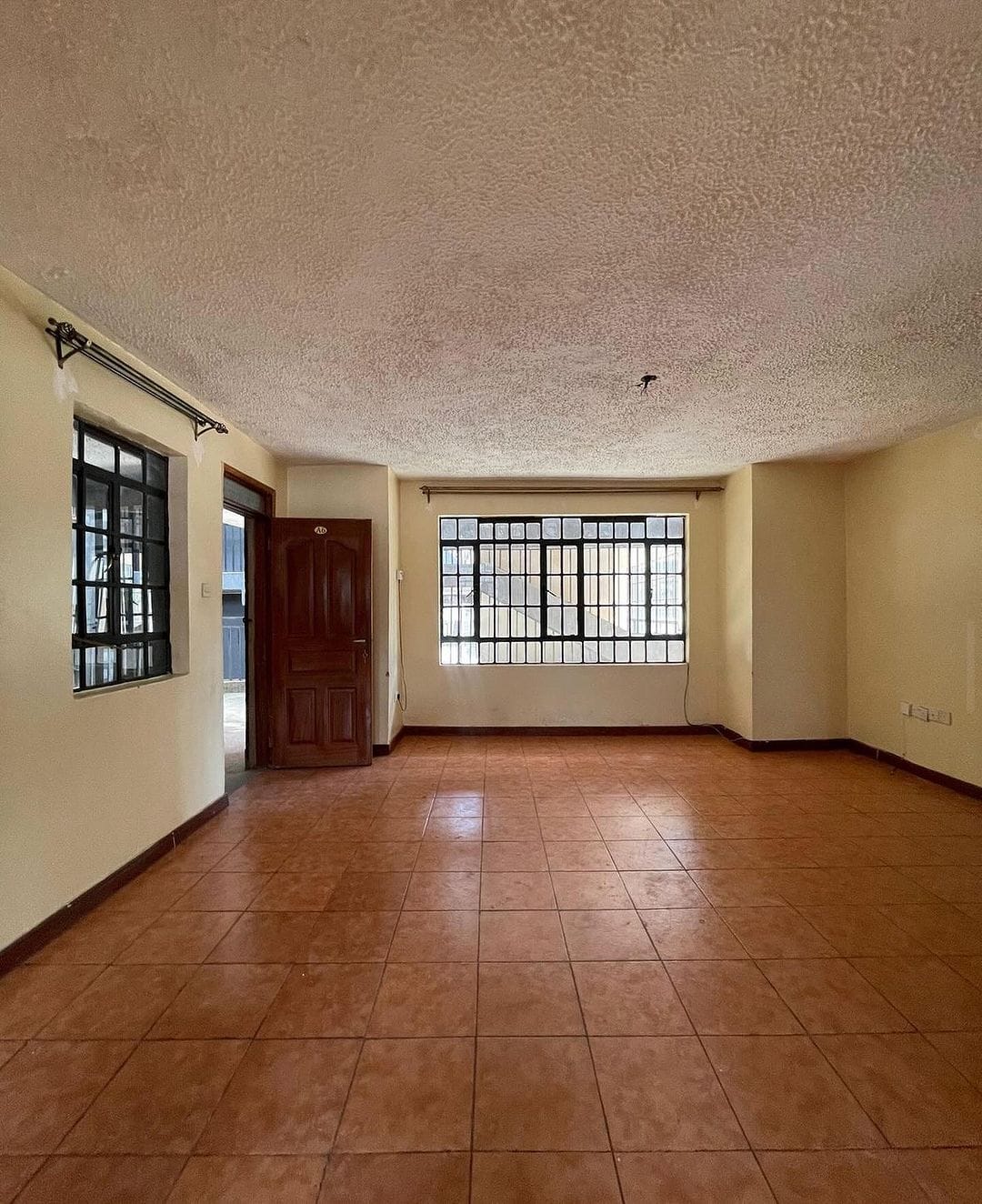 2-Bedroom image 5
