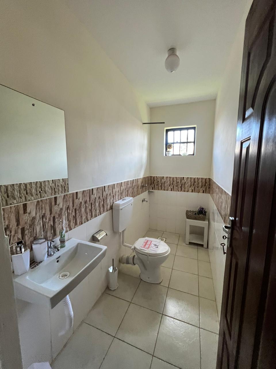 2-Bedroom image 6