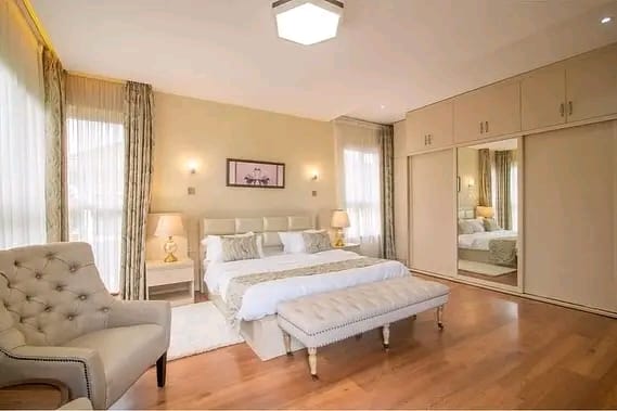 4-Bedroom+DSQ image 7