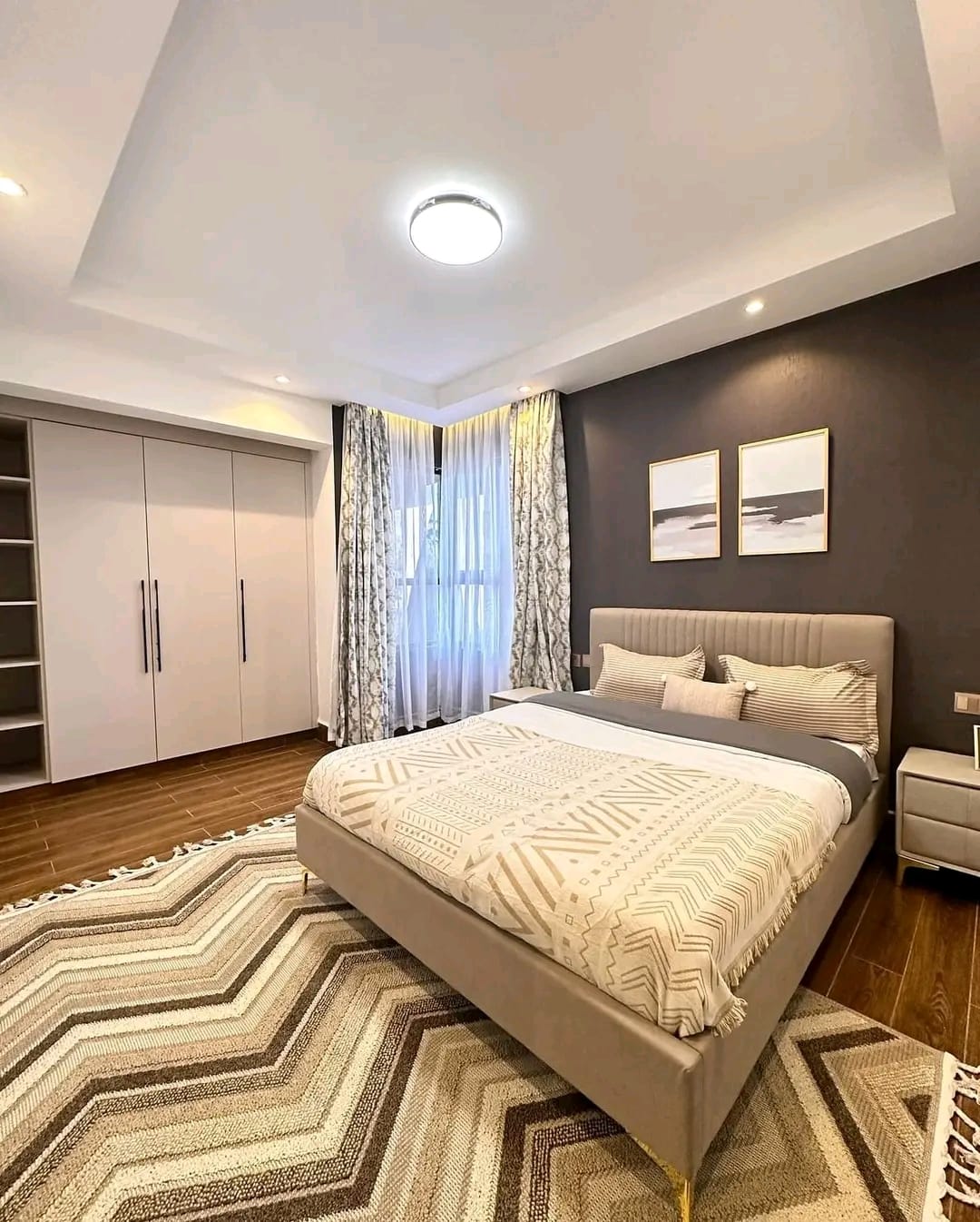 3 and 4-bedroom Apartment image 7
