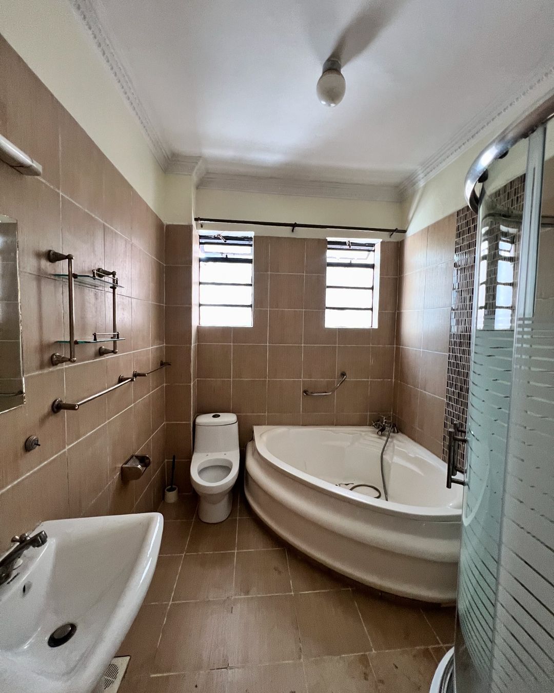 3-Bedroom+DSQ image 9