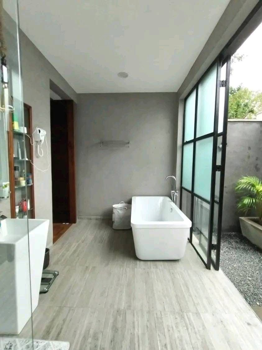 3 Bedroom image 6