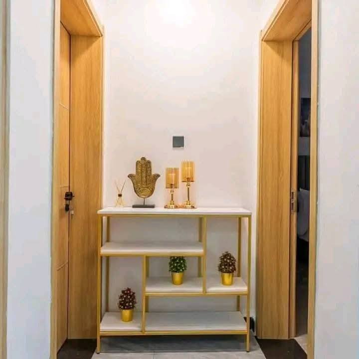 2 Bedrooms image 5