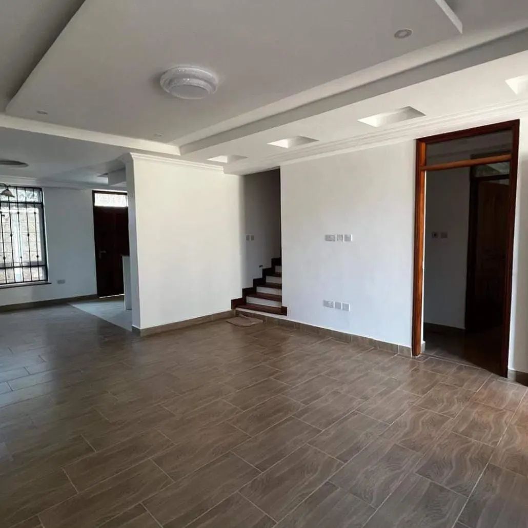 5-Bedroom image 4
