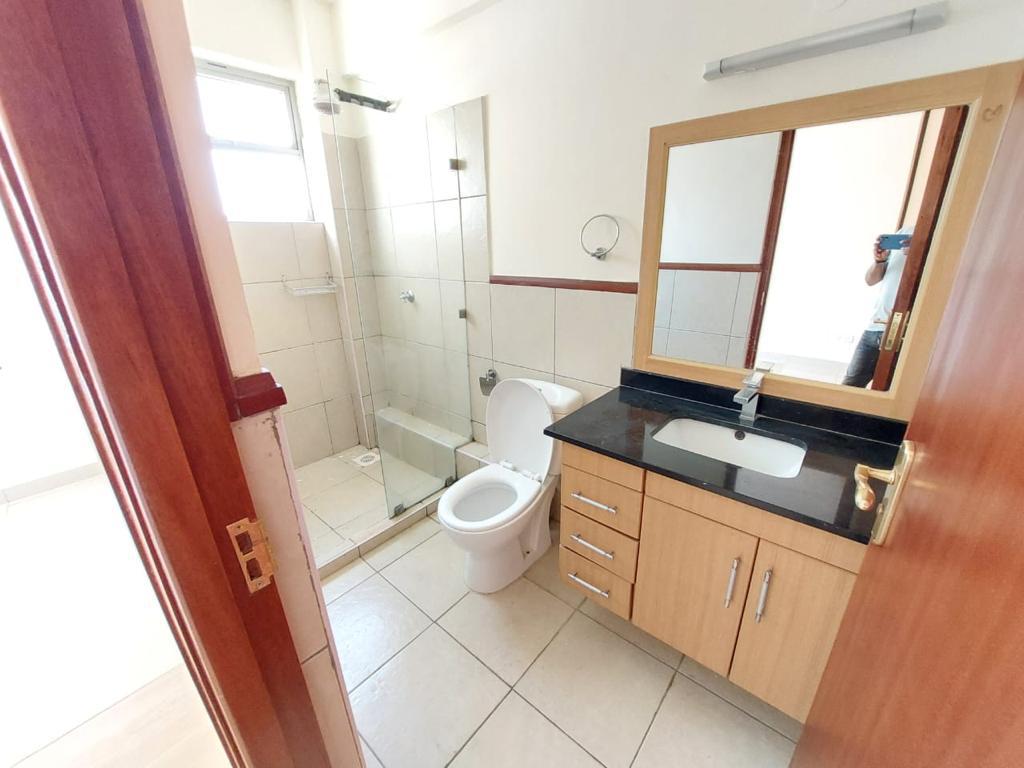2-Bedroom image 5