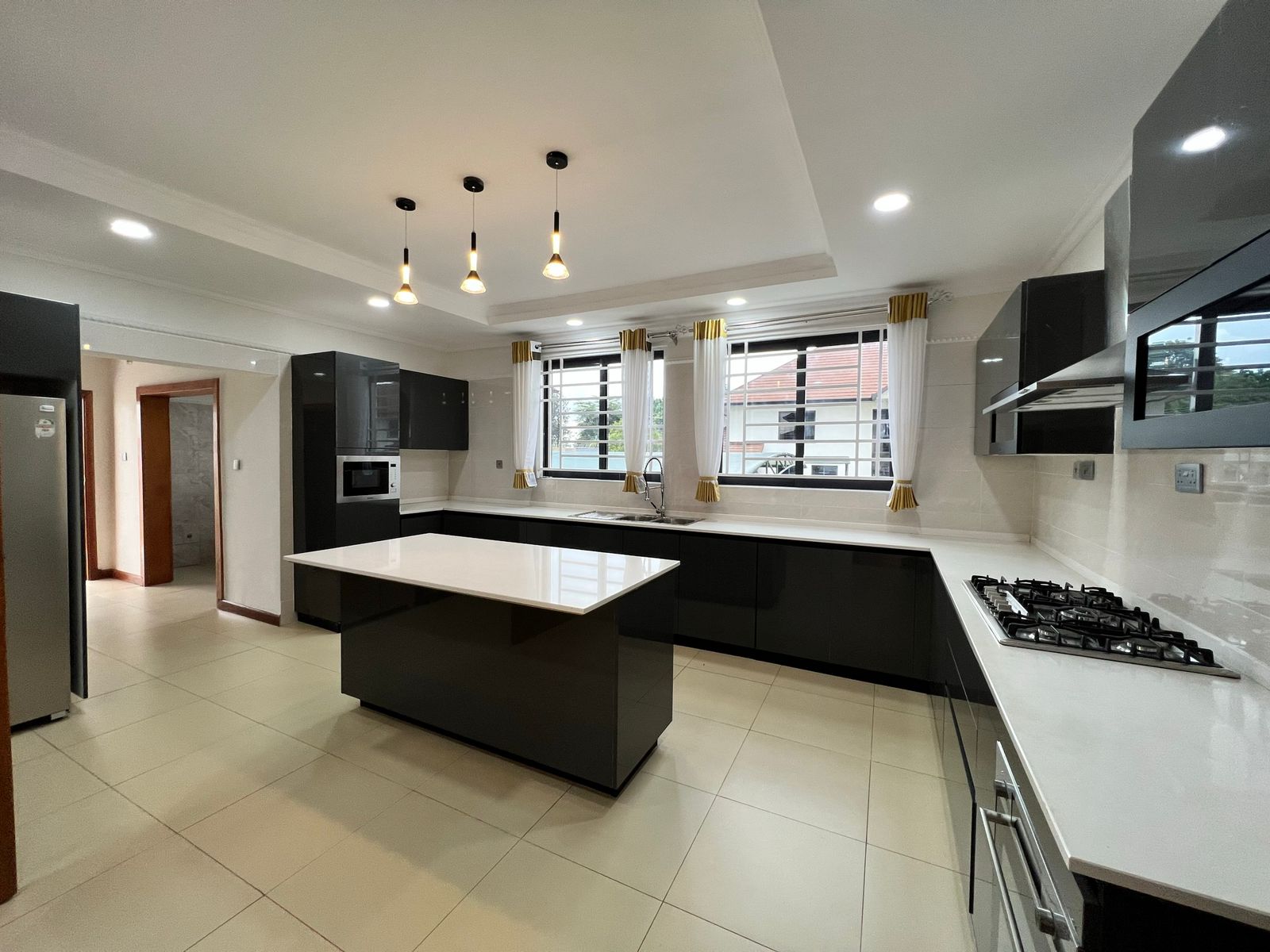 4-Bedroom+DSQ image 2