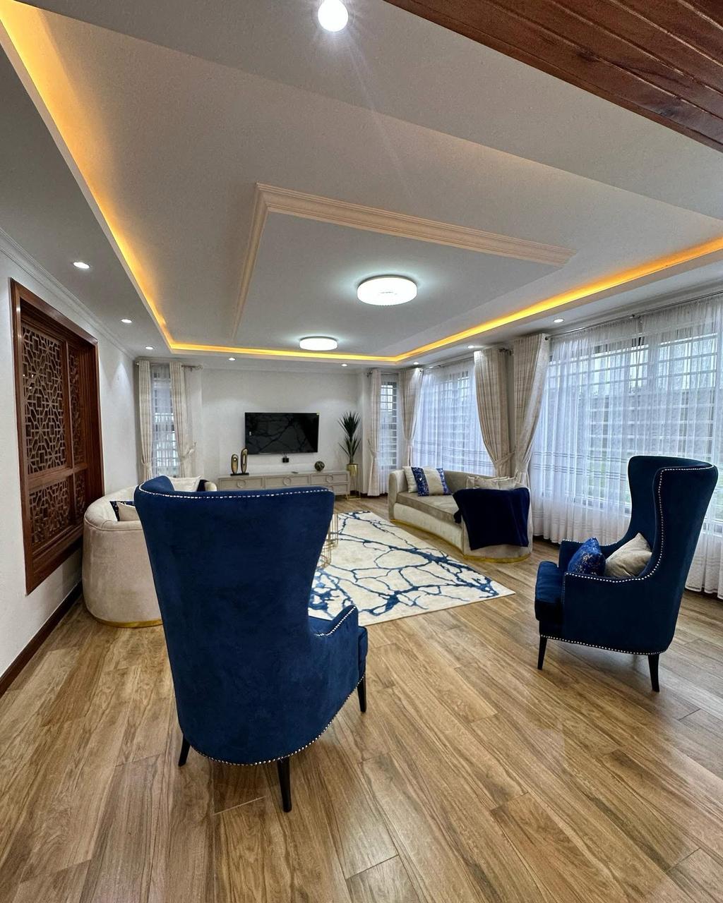 4 Bedroom Villa image 5