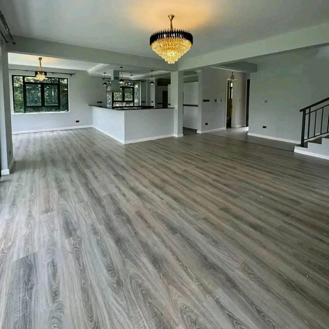 4 Bedroom Villa image 5