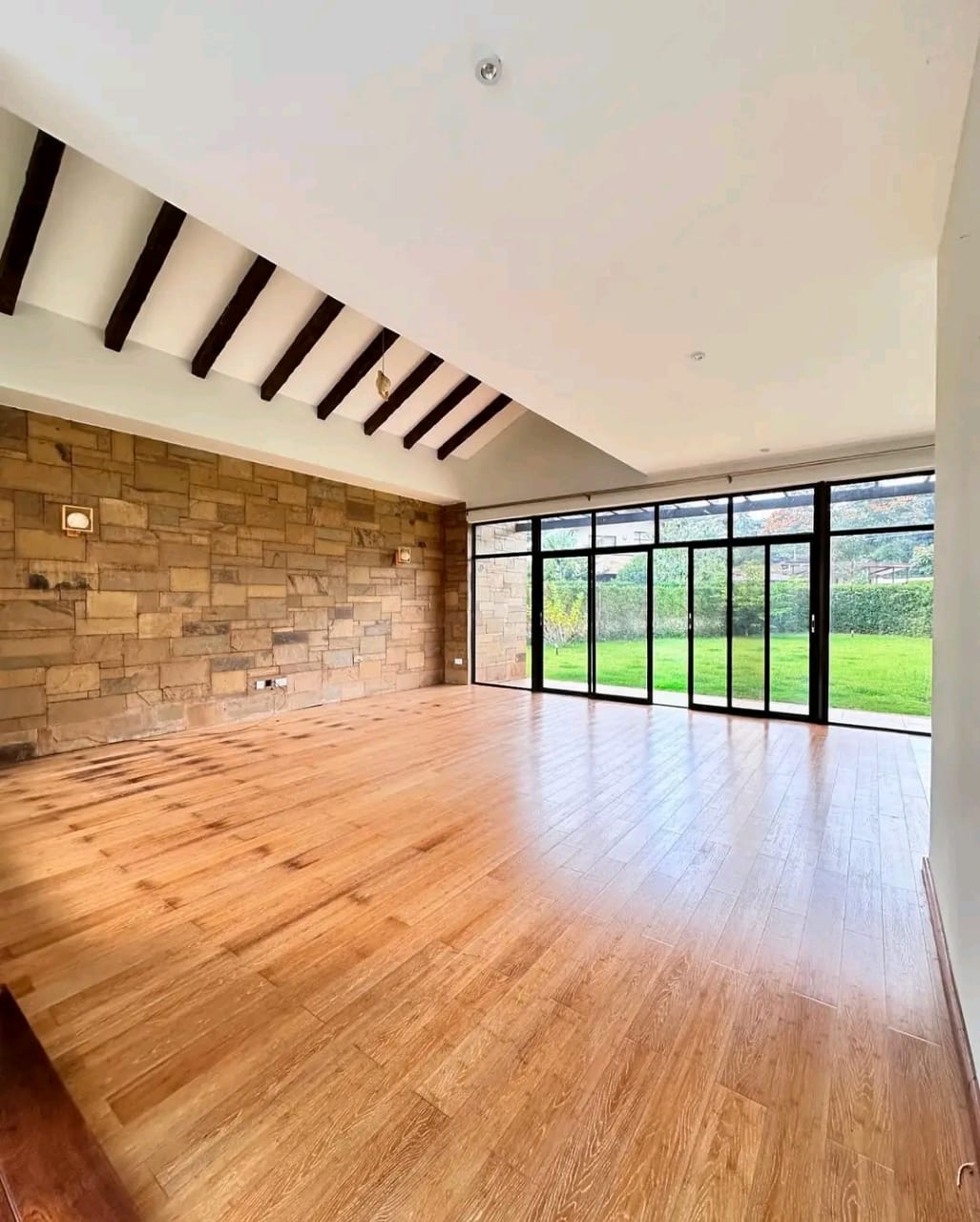 4-Bedroom+DSQ image 4