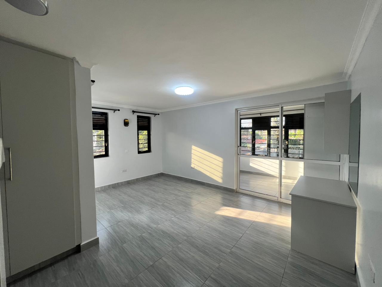 4 Bedroom Villa image 13