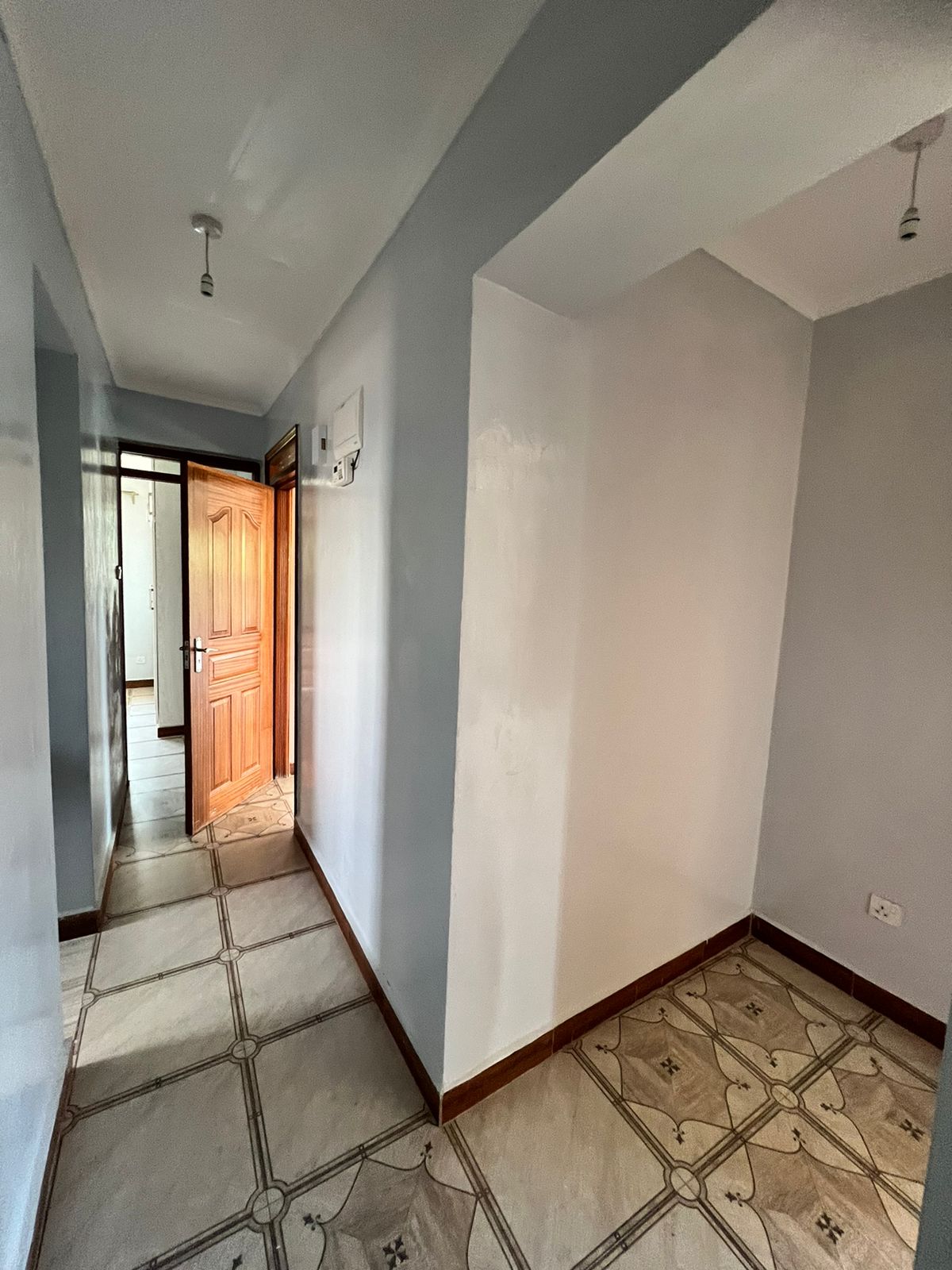 3-Bedroom image 8