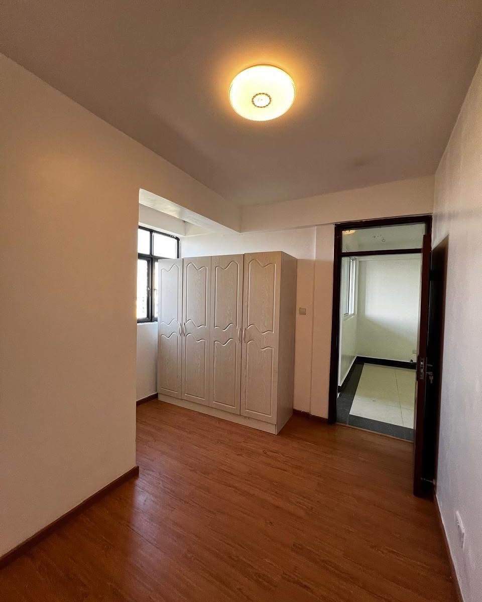 3 Bedroom image 5