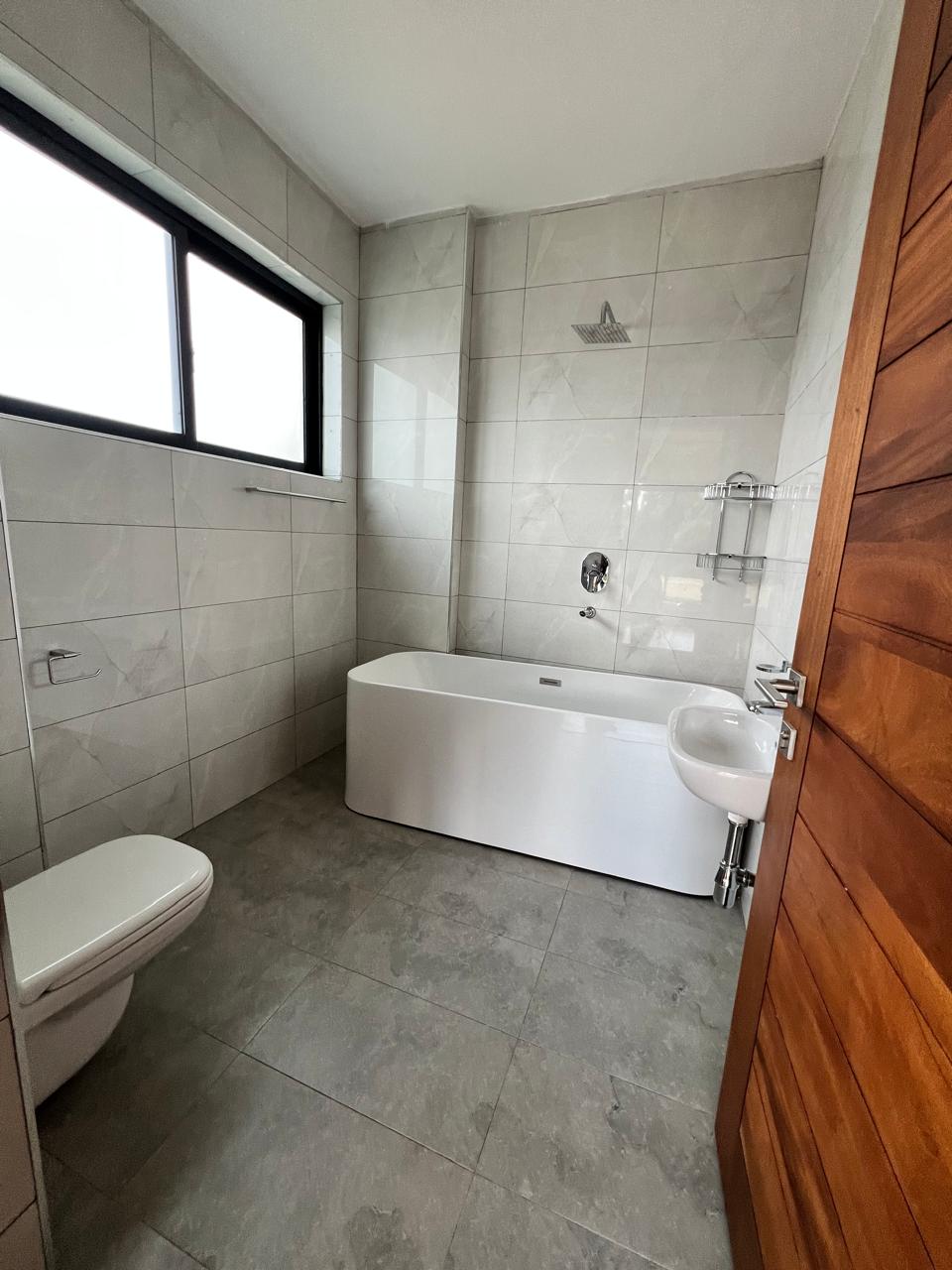 5-Bedroom+DSQ image 9