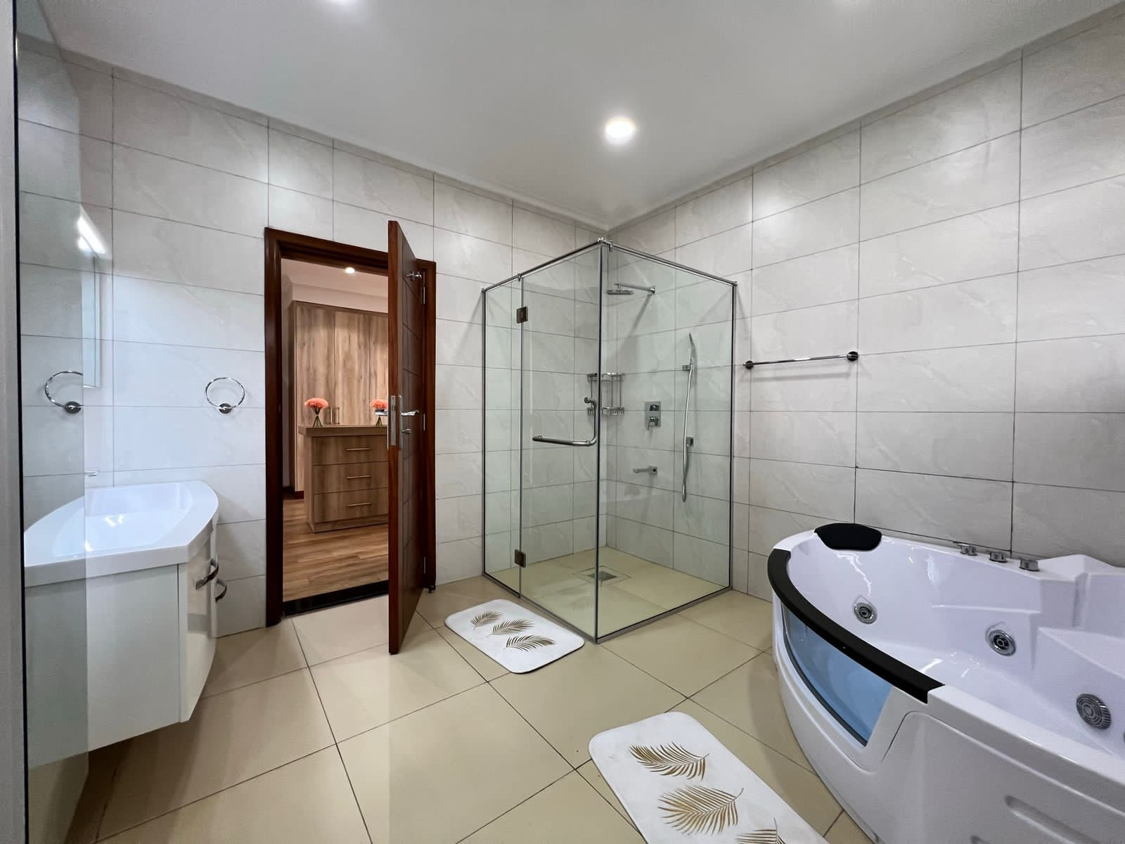 4-Bedroom+DSQ image 5