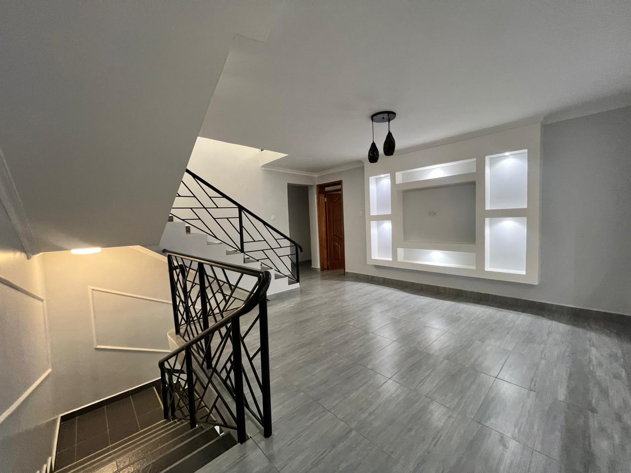 4 Bedroom Villa image 16