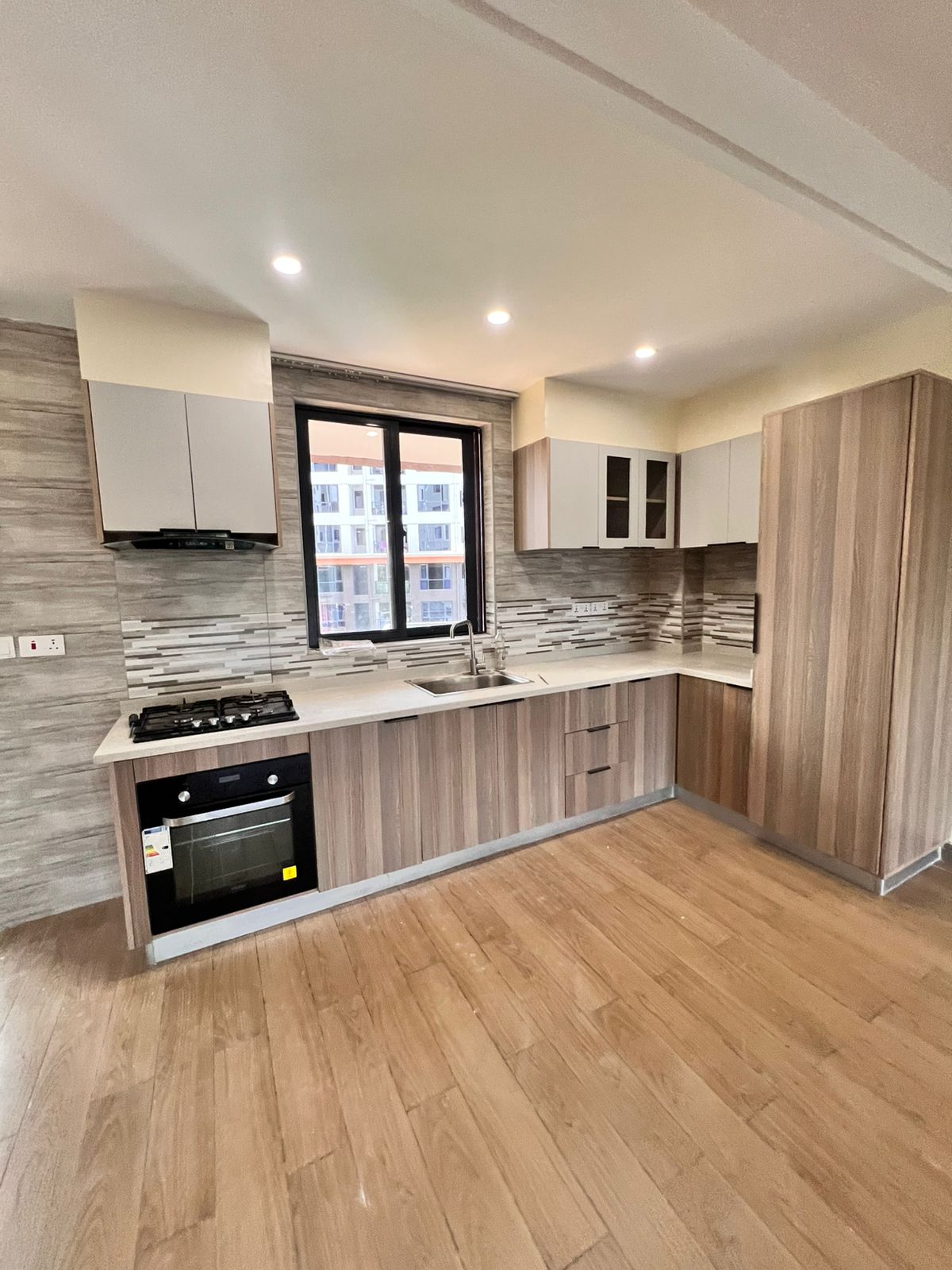 2 Bedroom Apartment image 11