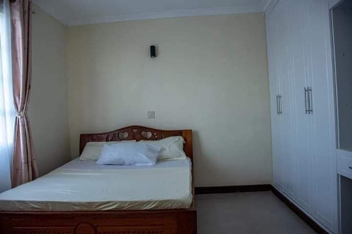 4-Bedroom+DSQ