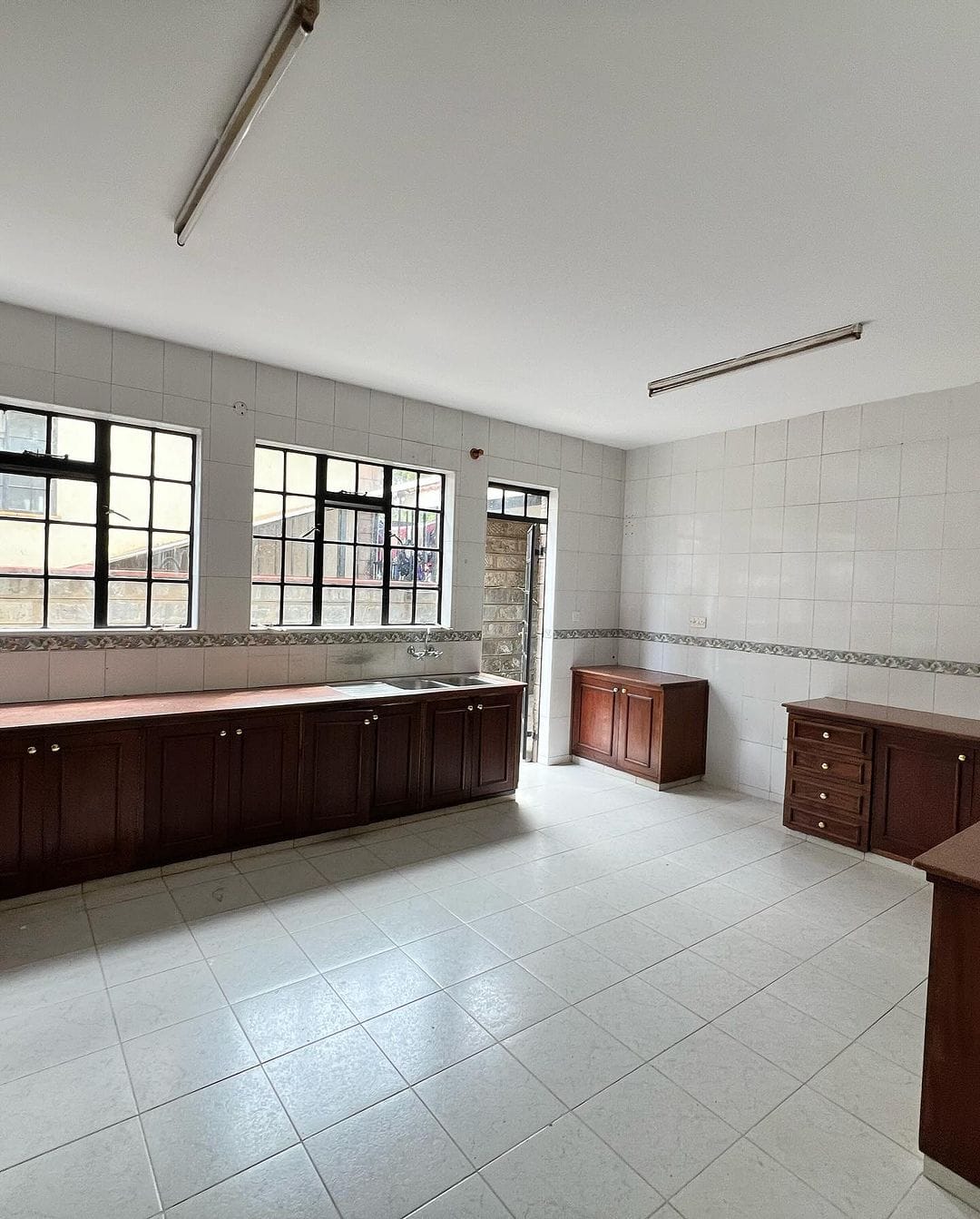 4-Bedroom+DSQ image 6