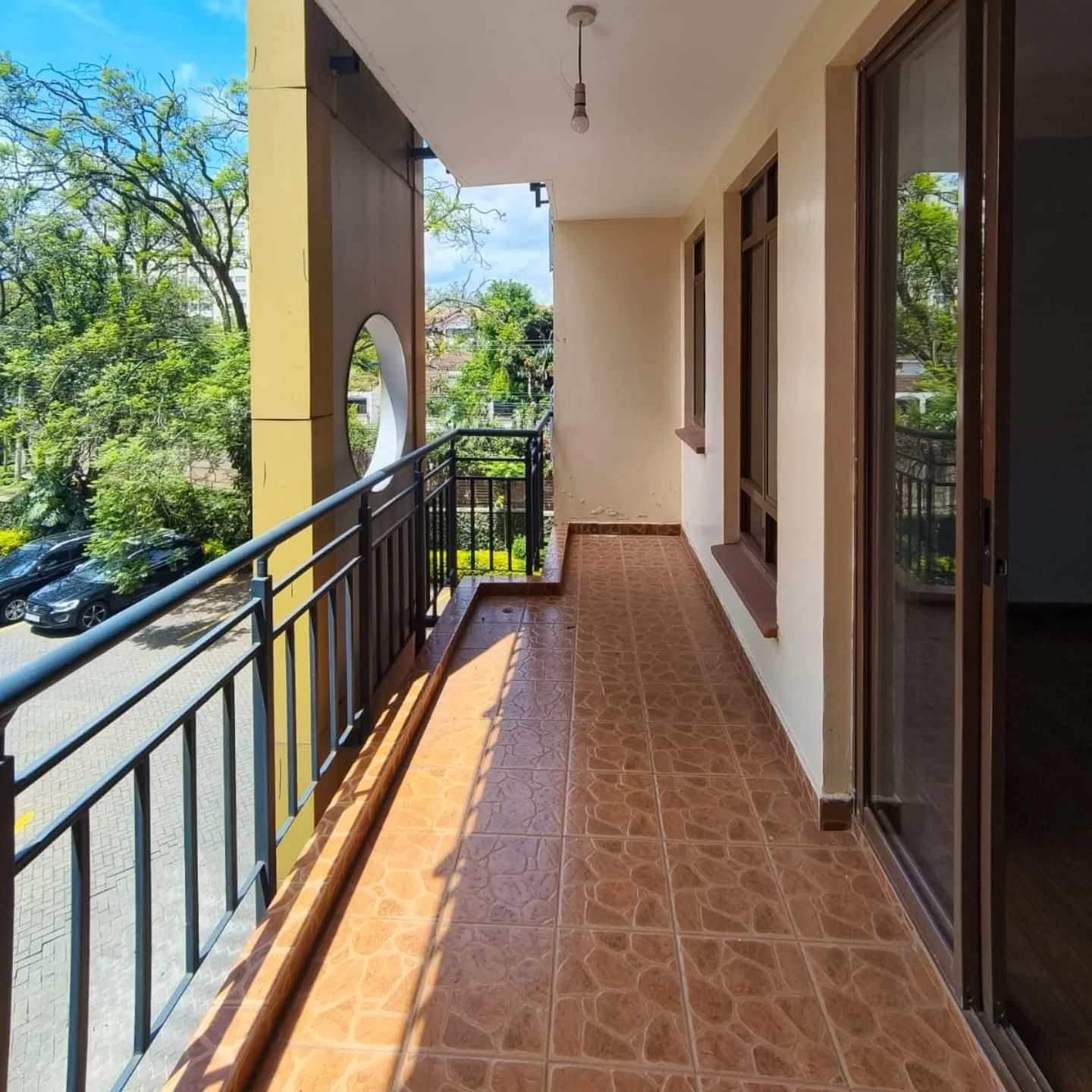 3 Bedroom Apartment image 2
