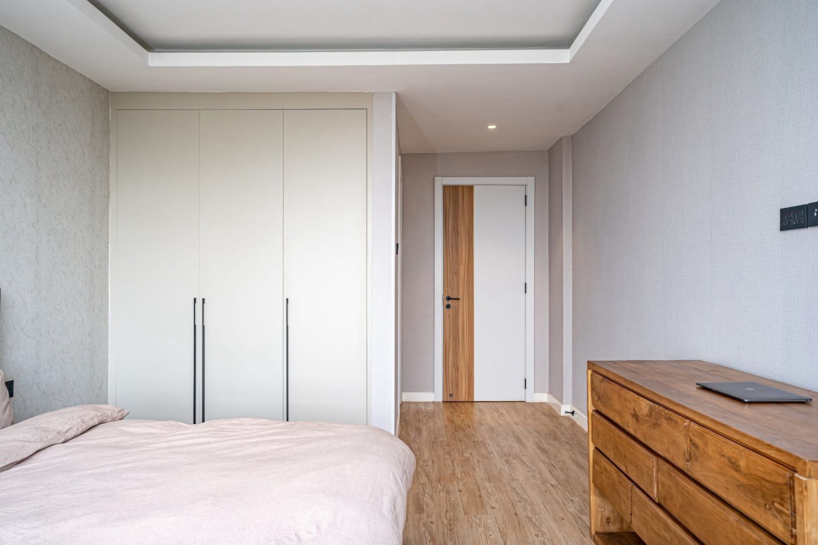 2 Bedroom image 3