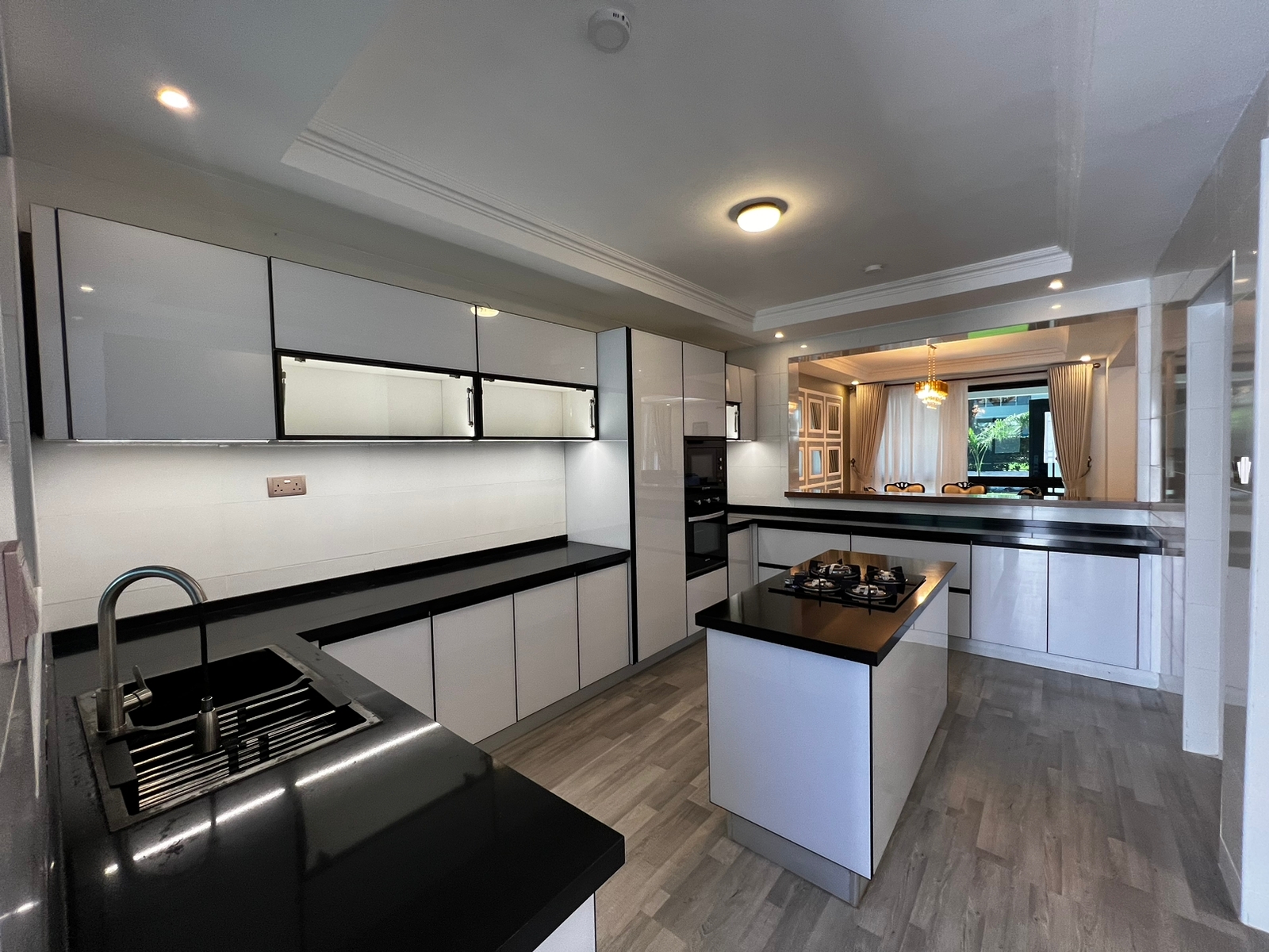 4-Bedroom+DSQ image 7