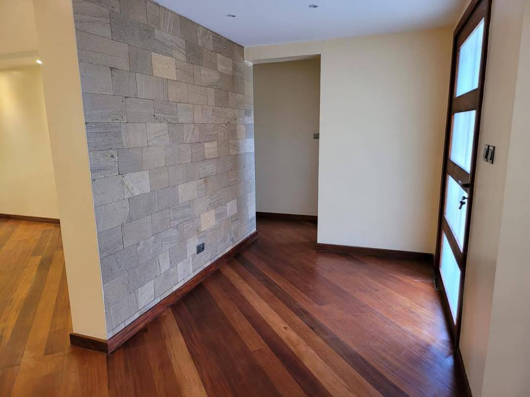 5 Bedroom Plus DSQ image 10