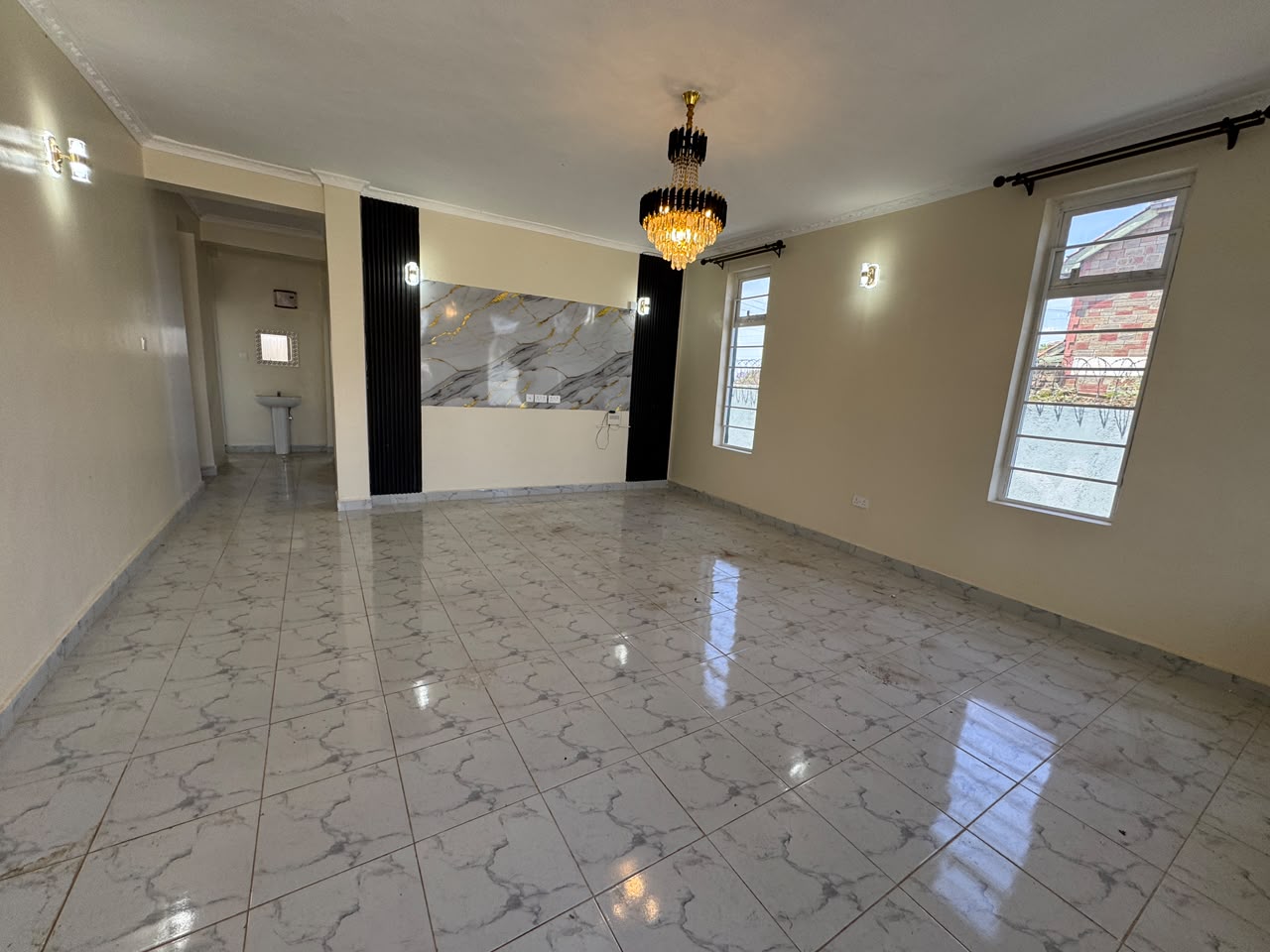 4-Bedroom All-Ensuite House for Rent in Membley image 2