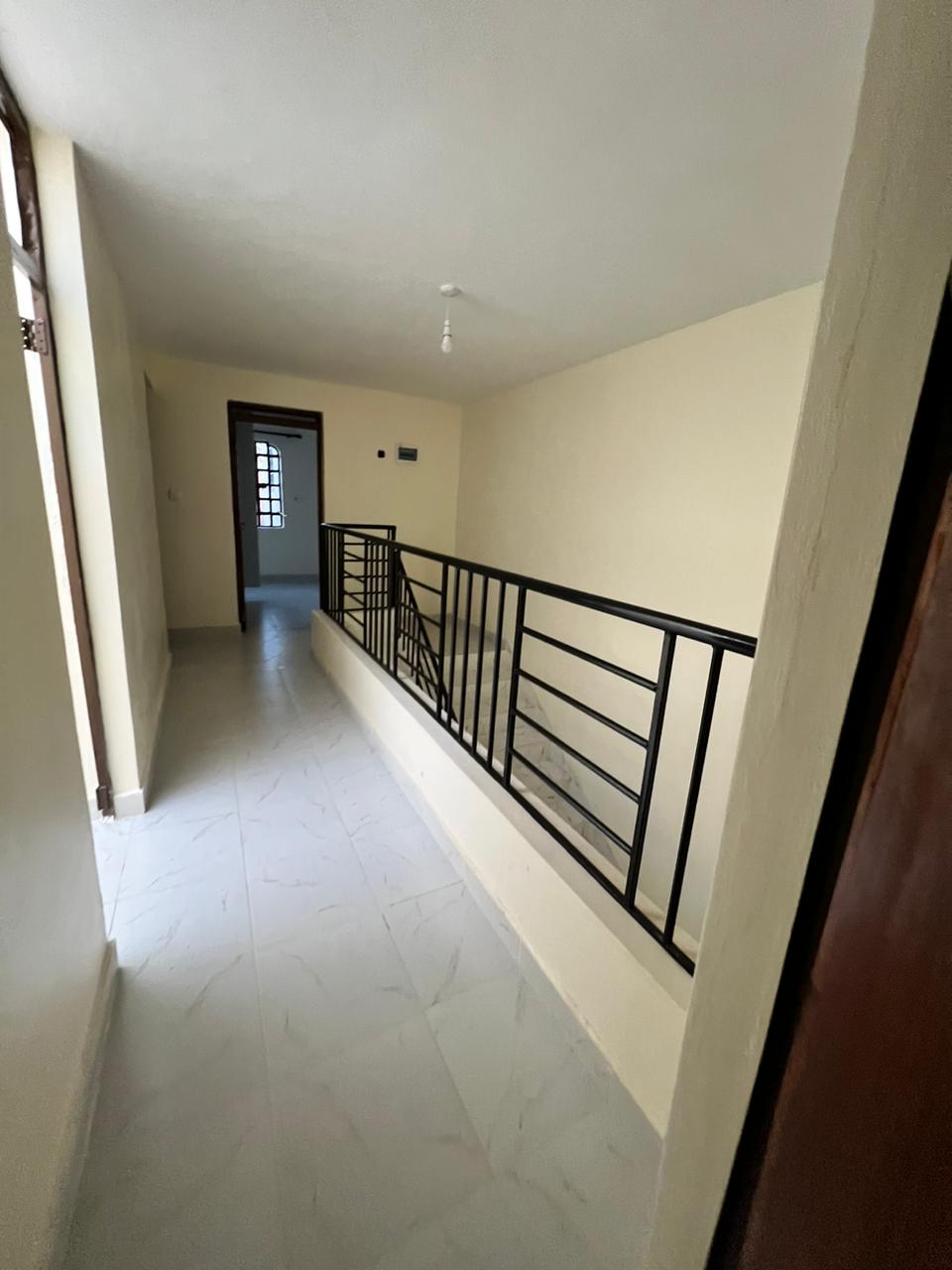 4-Bedroom image 3
