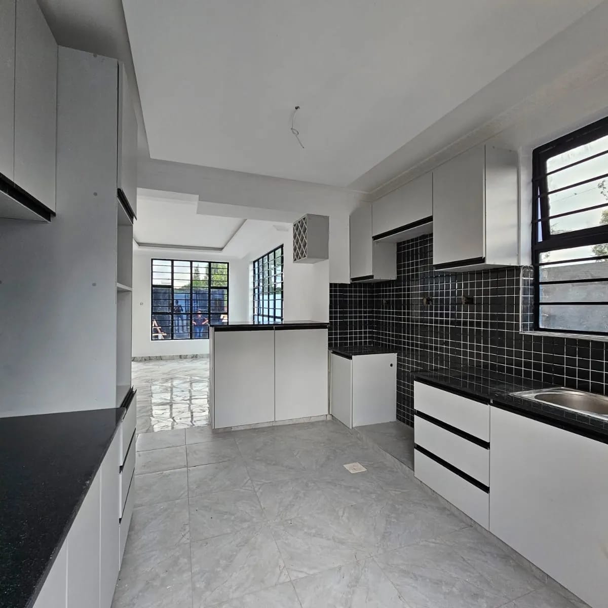 3-Bedroom+DSQ image 6