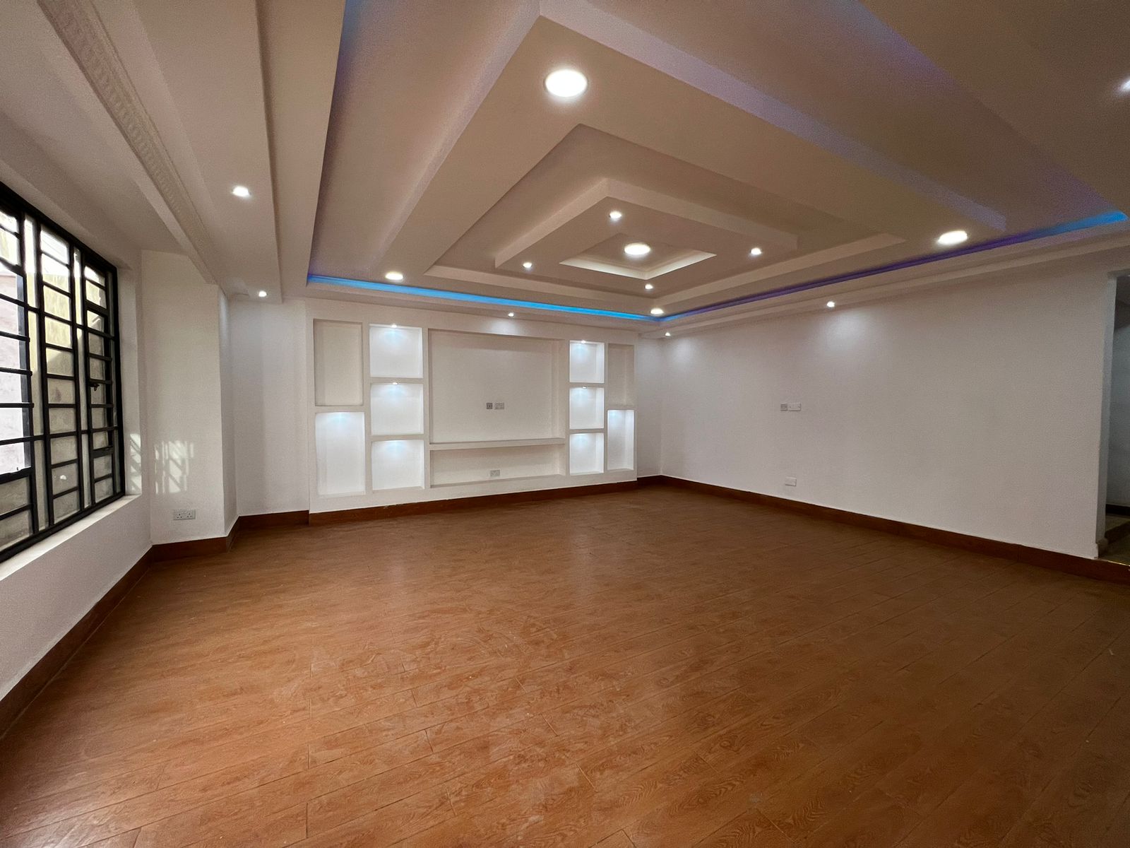 4-Bedroom+DSQ image 4